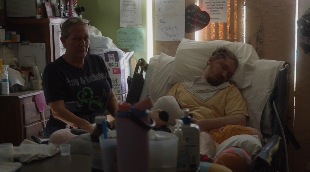 Arizona Mother Fights to Keep Son Alive During 16-Hour Power Outage