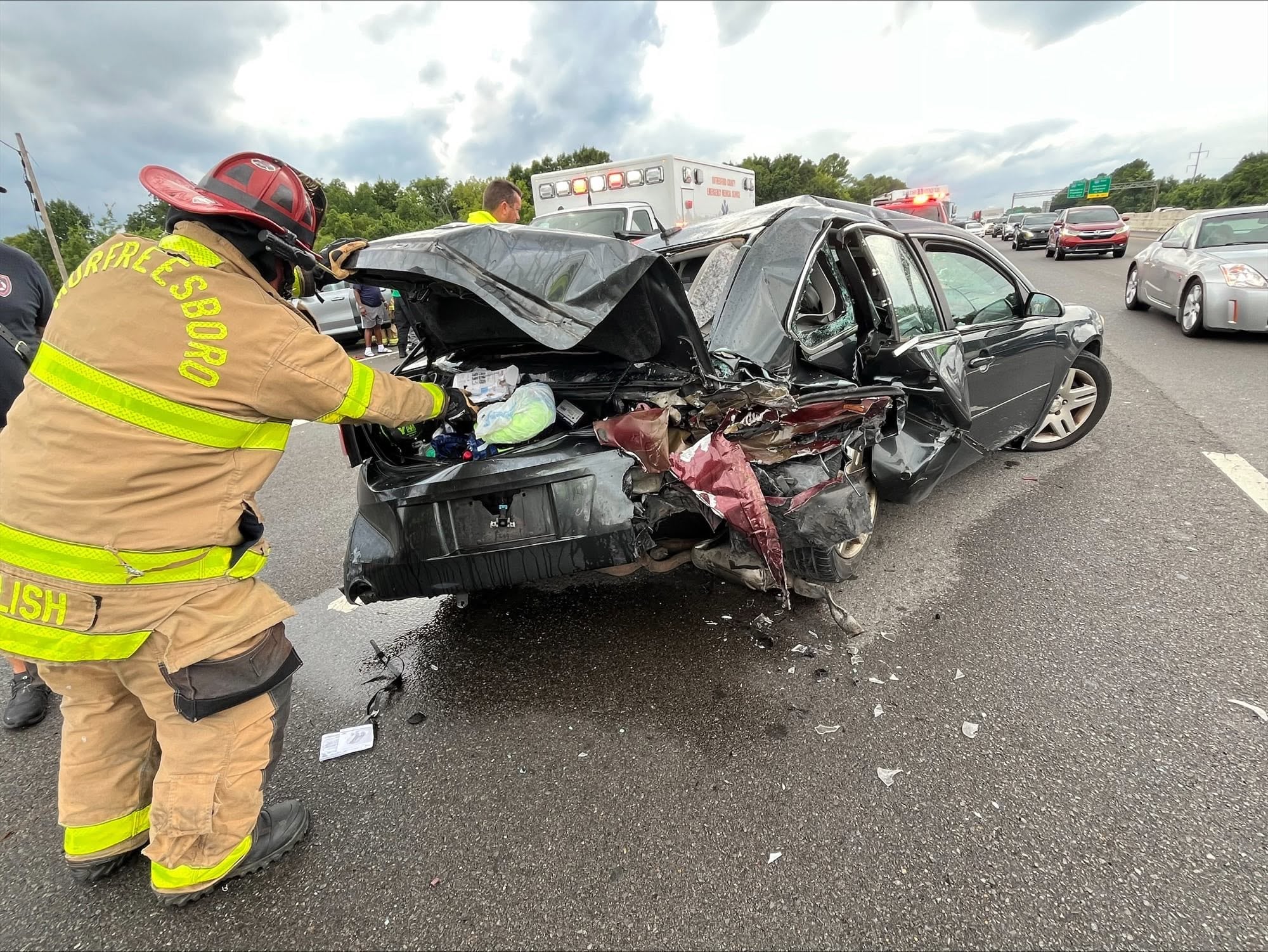 Multi-Vehicle Crash Shuts Down Section of Interstate 24 in Murfreesboro