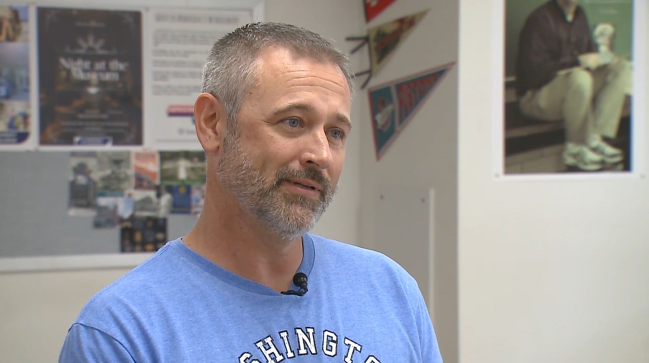 Missouri Teacher Hailed as Hero for Barefoot Rescue from Burning Home