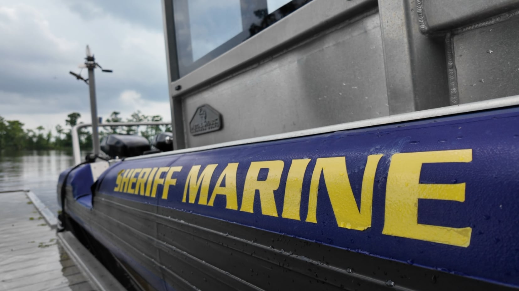 Teenage Body Recovered After Boat Capsizes in Sulphur Pond