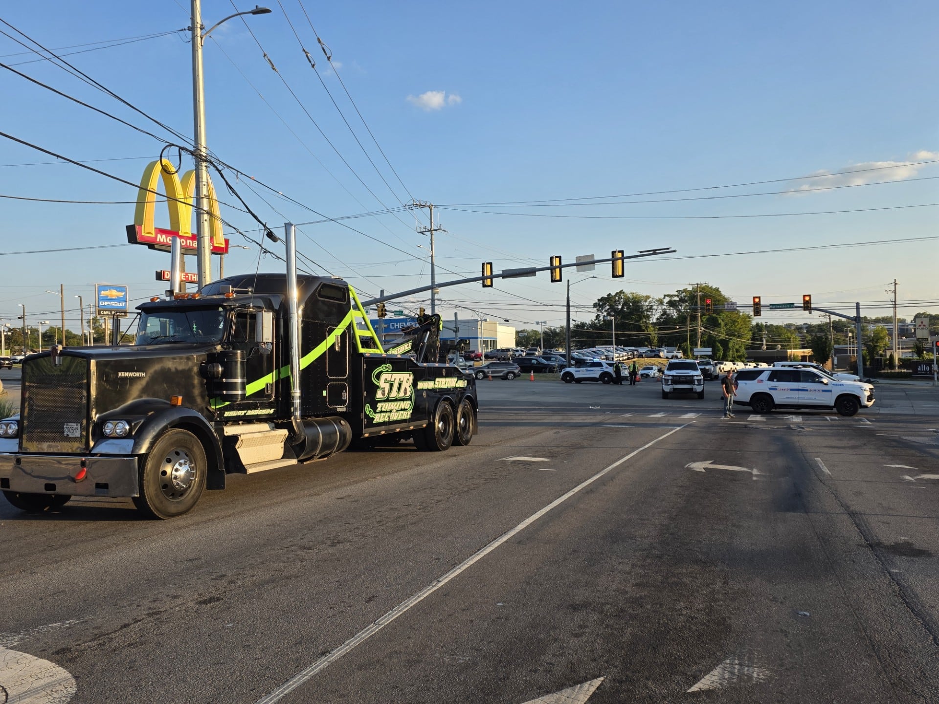 Pedestrian Fatally Struck by Tow Truck in South Nashville