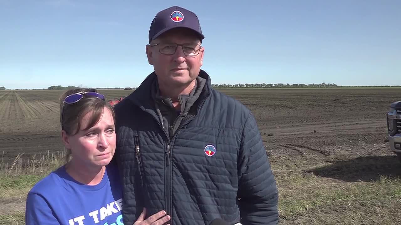 Community Harvests Neighbor’s Beet Crop Amid Health Battle