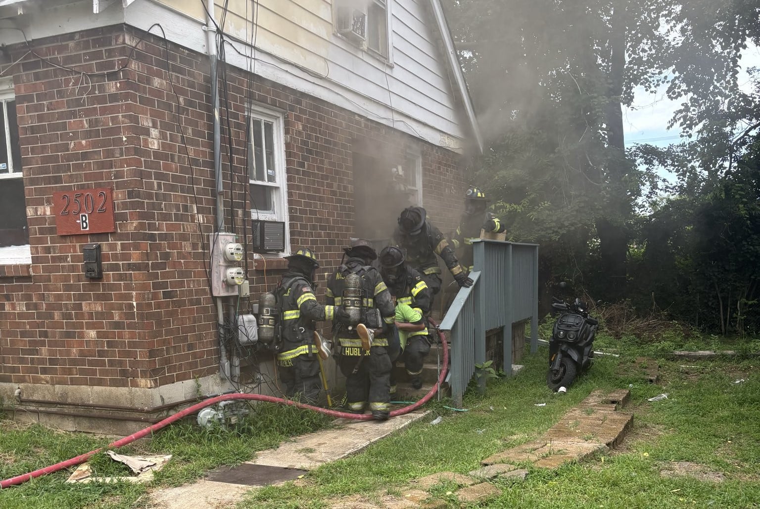 Two Men Rescued from North Nashville Duplex Fire