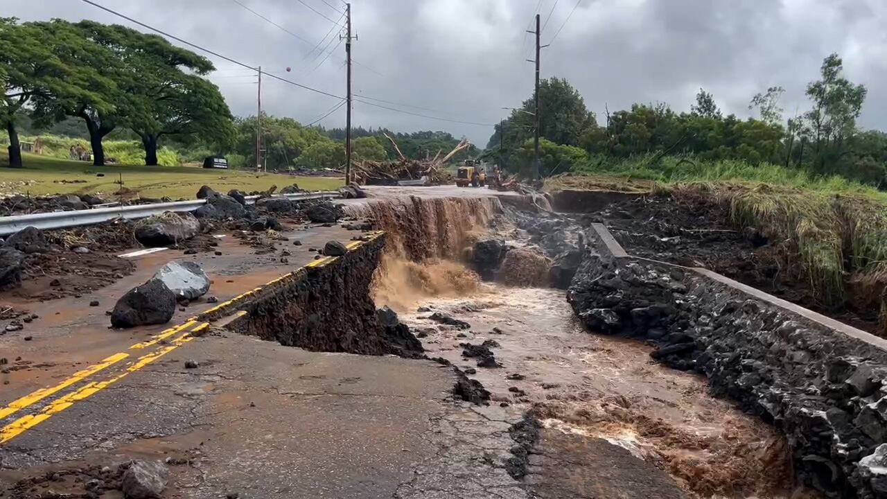 Tropical Storm Lala Brings Damaging Winds and Heavy Rain to Hawaii