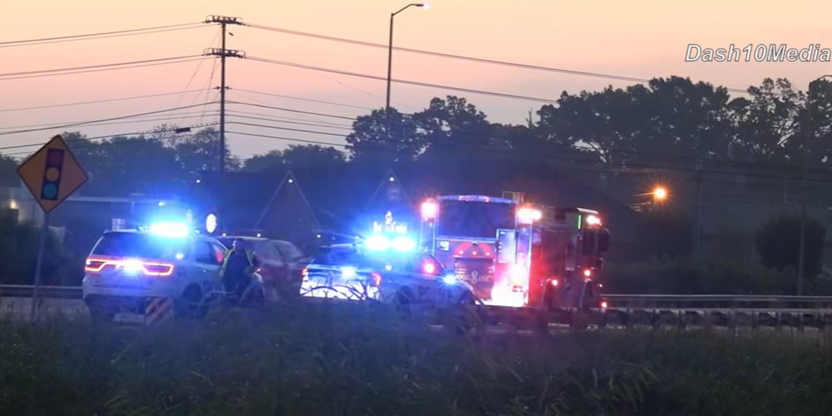 Clarksville driver dies after medical emergency leads to crash
