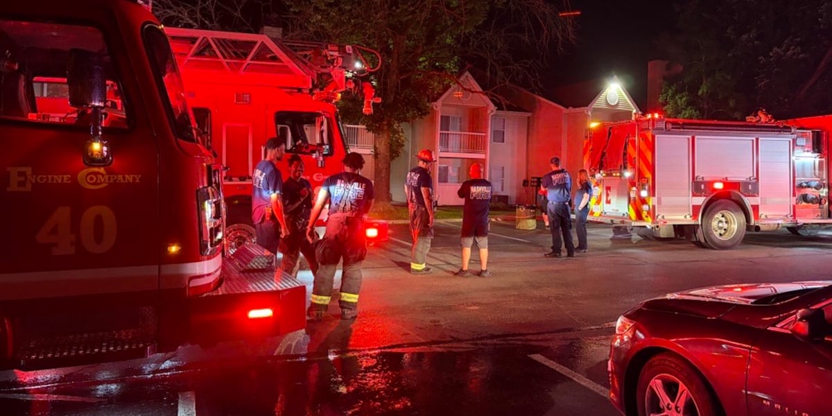 Carpet fire spreads, forcing residents to evacuate apartment building in Nashville
