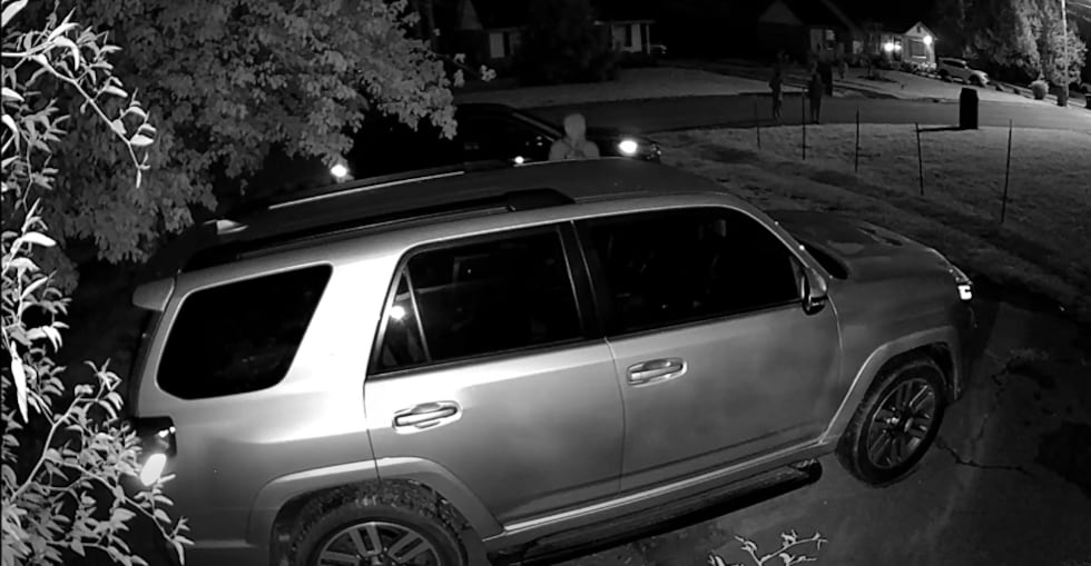 Smyrna woman warning neighbors after car broken into twice in one weekend