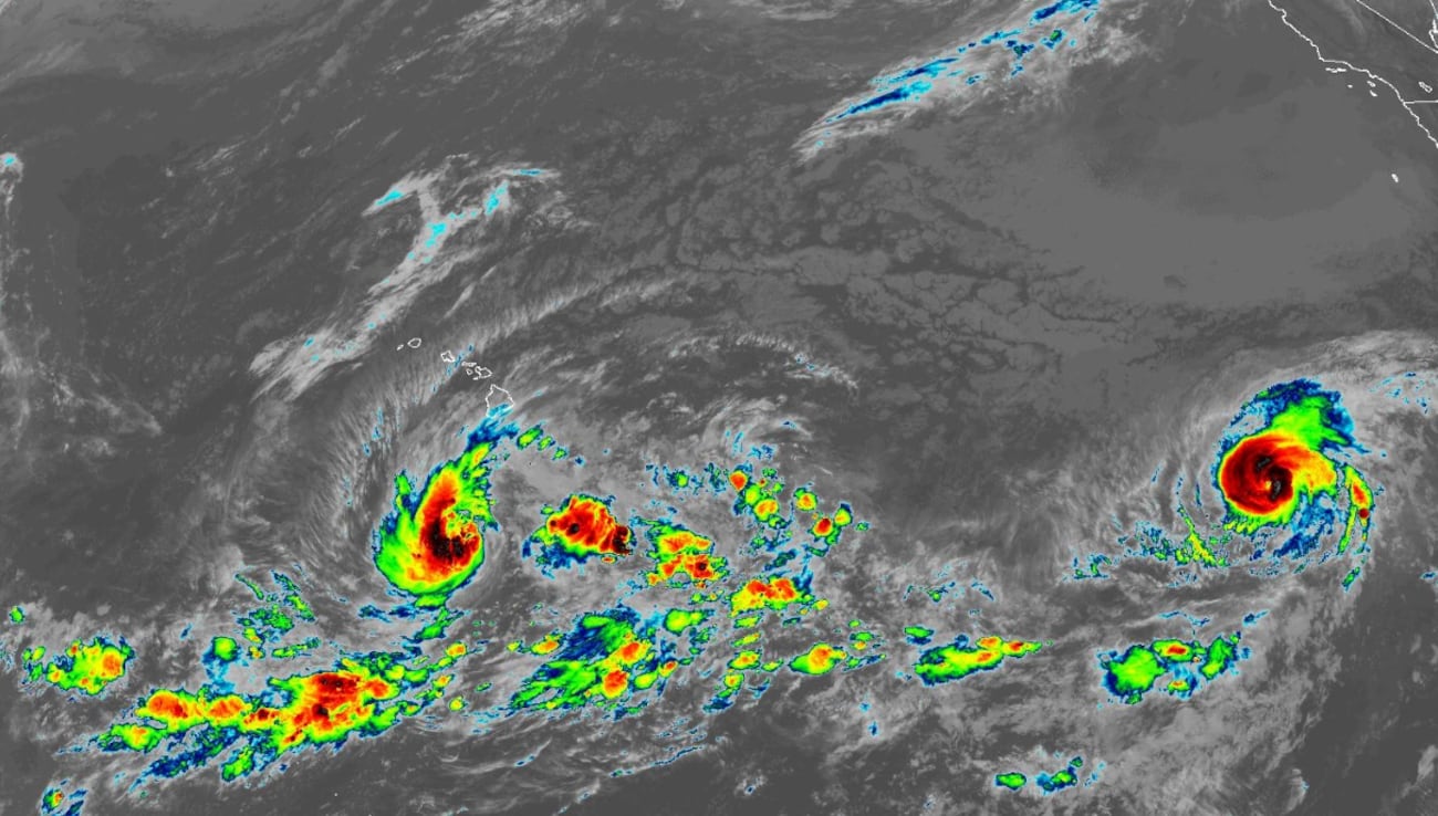 Nolo Path Category 5 Hurricane Polo batters Mexico coast as Tropical Storm Nolo ...